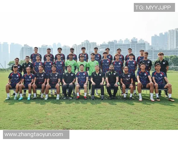 广州足球队配合变革引发热议球迷期待新战术带来辉煌成就